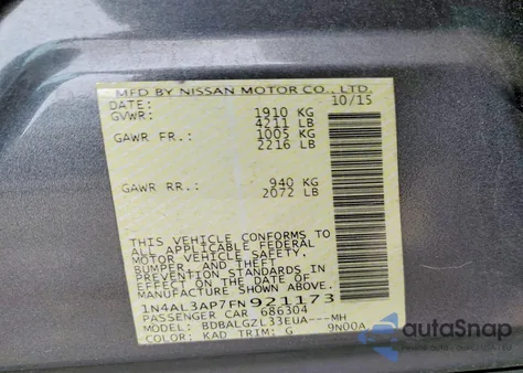 2015 Nissan Altima 2.5 z USA, uszkodzony, nr VIN 1N4AL3AP7FN921173